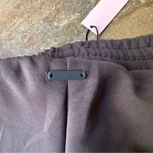 Victoria’s Secret Featherweight Knit Wide-Leg Pant NWT Women’s Size Large Grey - Picture 7 of 11